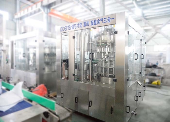 Китай Автоматическая Карбонатед машина завалки напитка, машина завалки бутылки холодного напитка газа поставщик